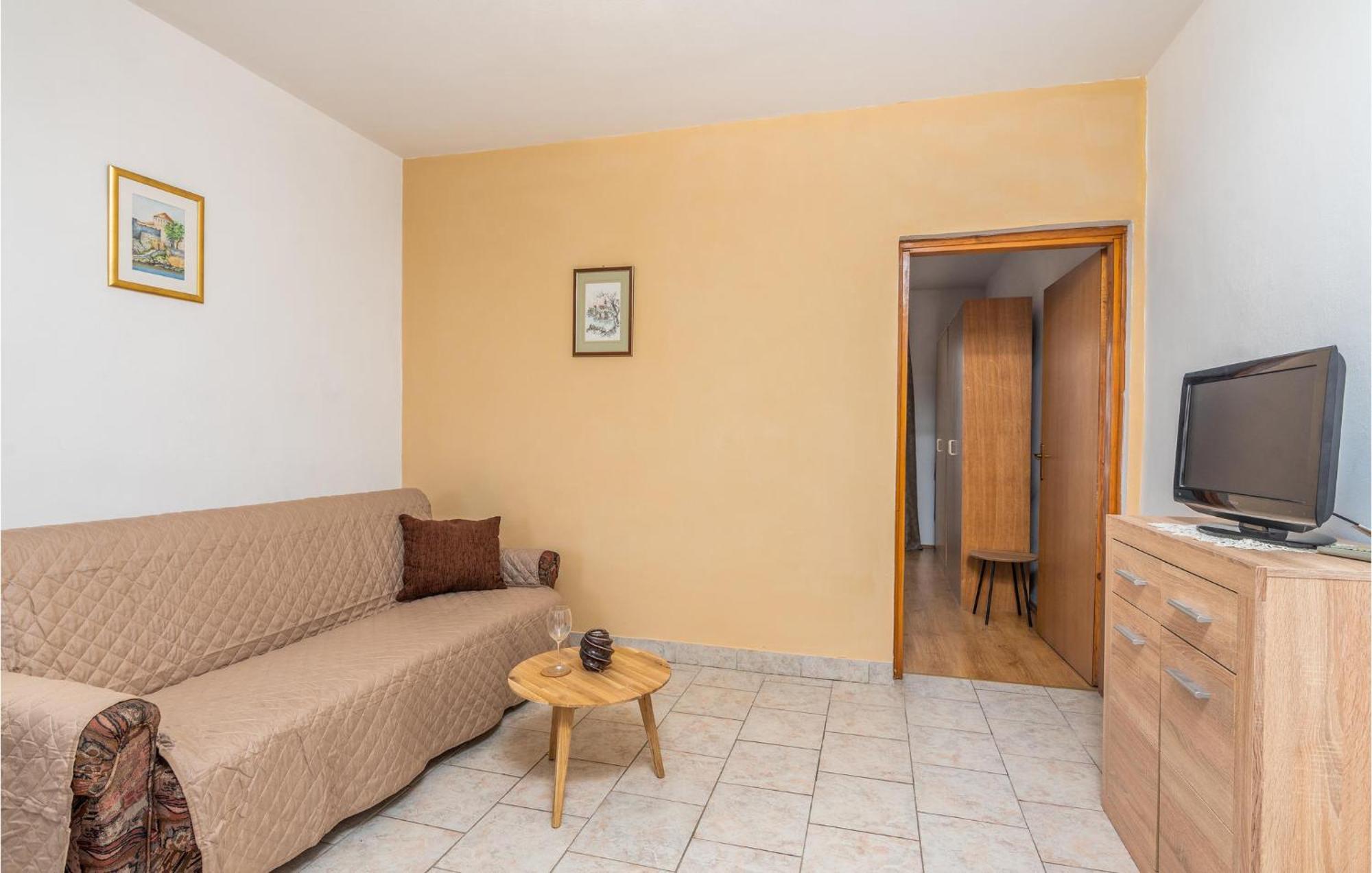 Gorgeous Apartment In Krk With Wifi Krk Town Exteriör bild