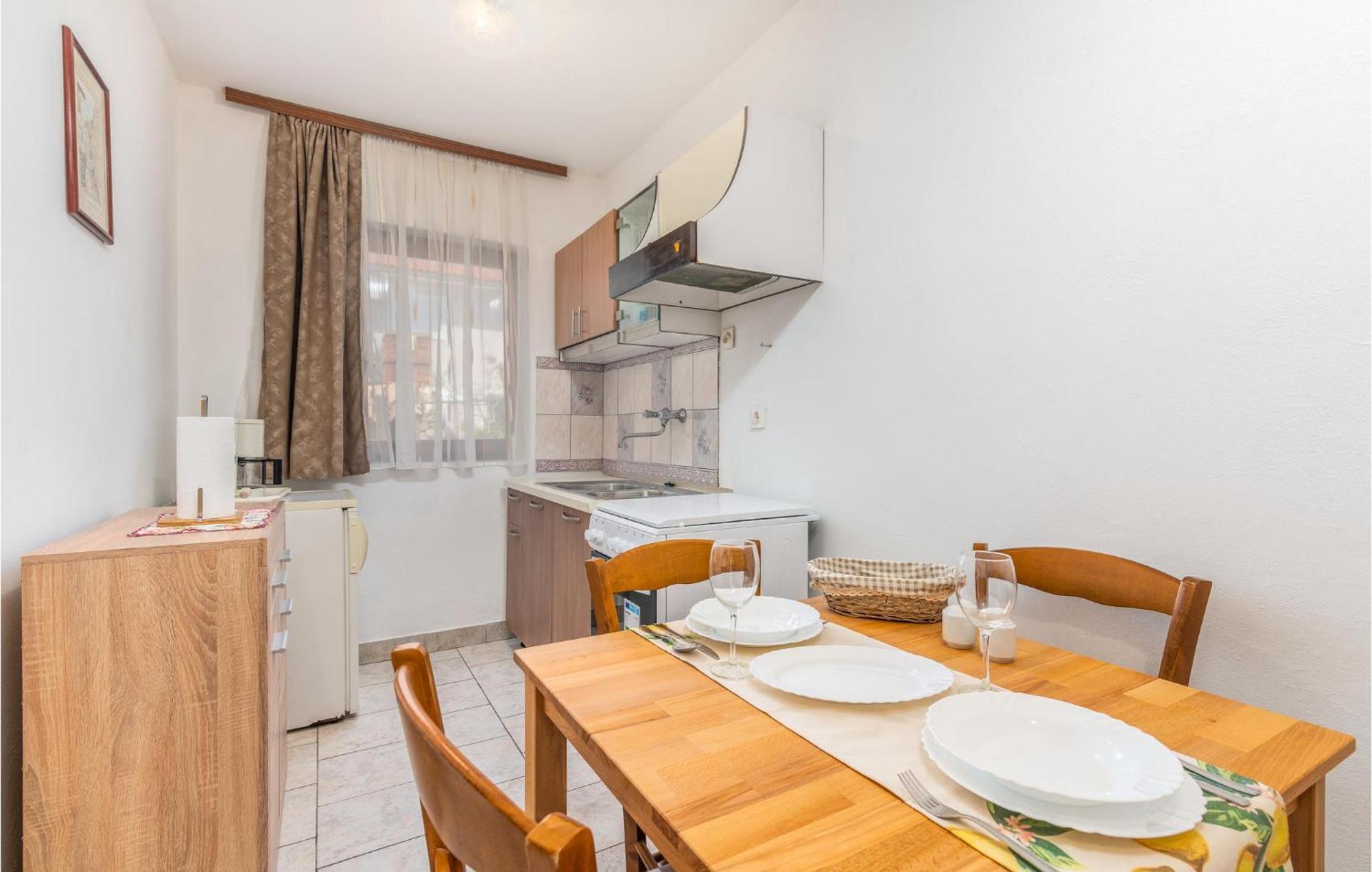 Gorgeous Apartment In Krk With Wifi Krk Town Exteriör bild