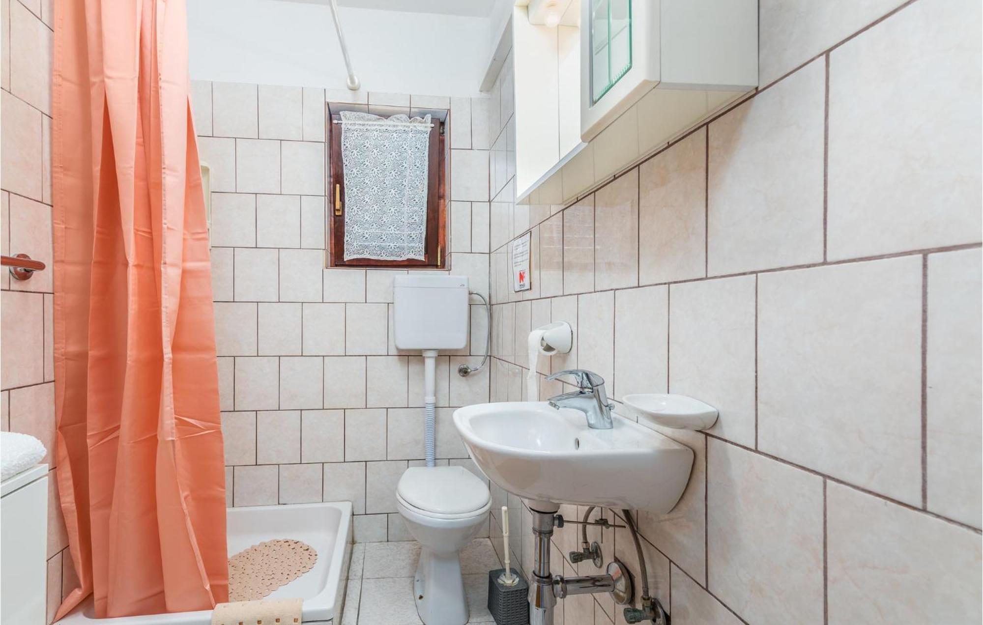 Gorgeous Apartment In Krk With Wifi Krk Town Exteriör bild