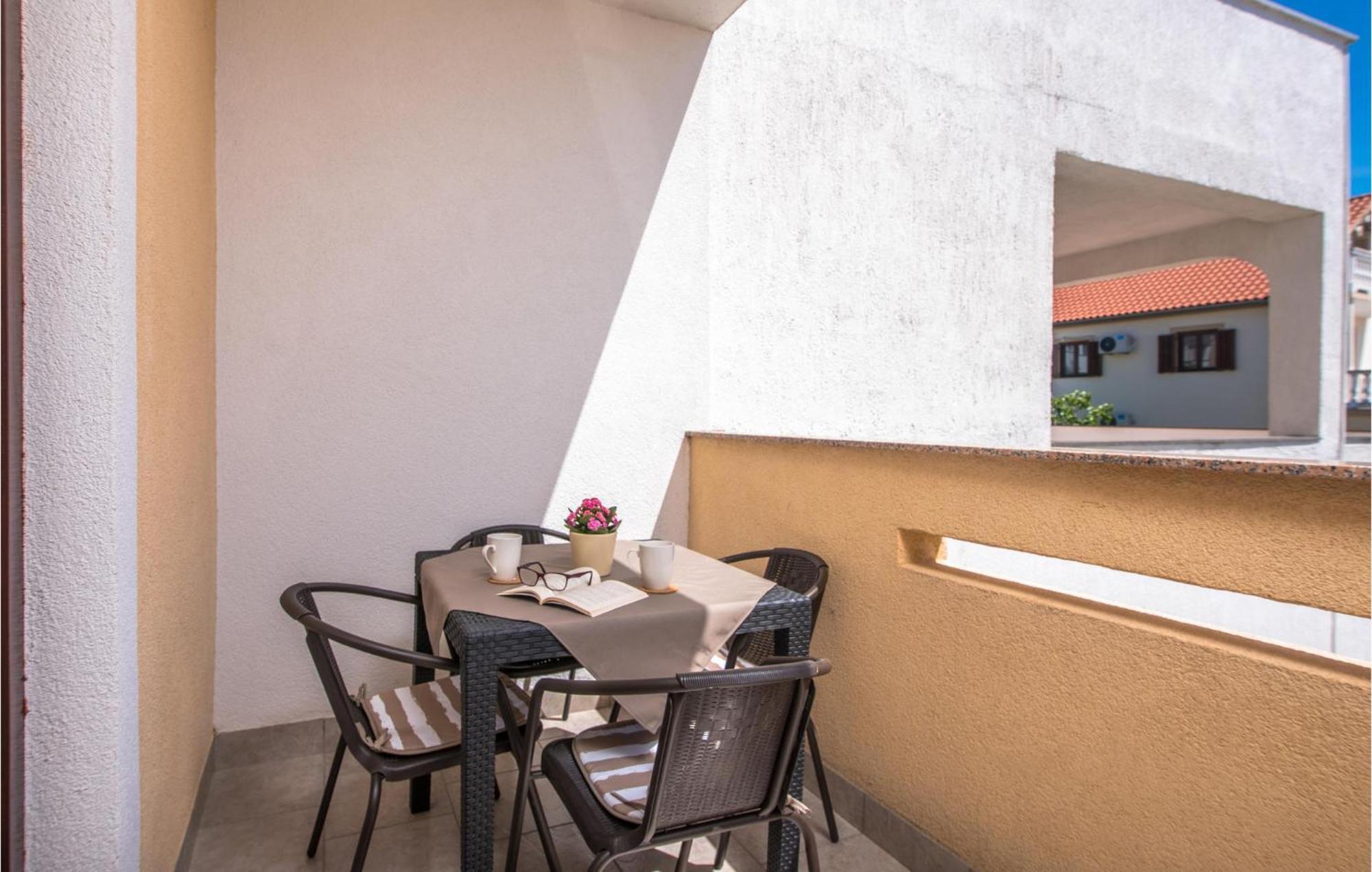 Gorgeous Apartment In Krk With Wifi Krk Town Exteriör bild