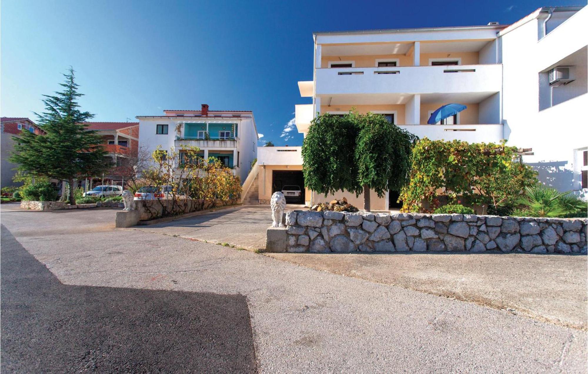 Gorgeous Apartment In Krk With Wifi Krk Town Exteriör bild